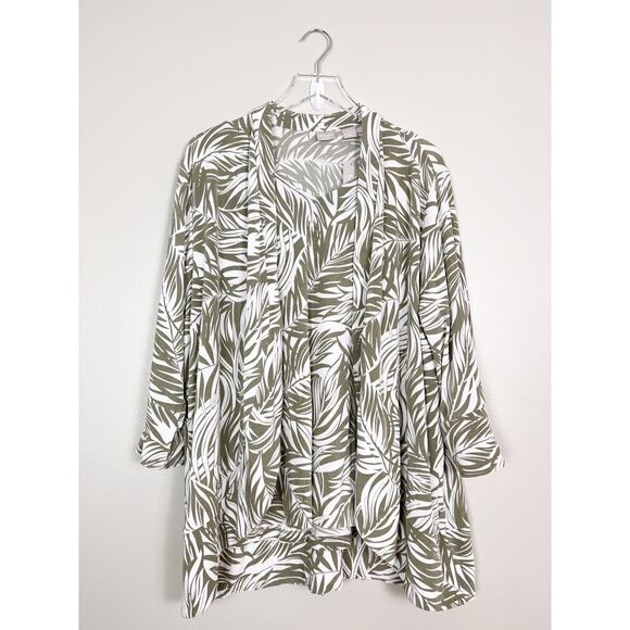 NWT Chicos Travelers Set Green Leaf Print White Printed Set Size 2X XXL 4 - Picture 1 of 12